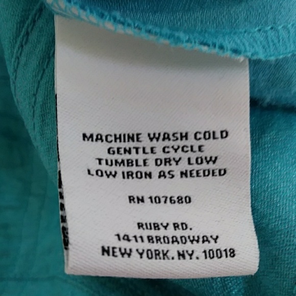 Ruby Rd Button up top sz 24W 2X - Picture 4 of 6